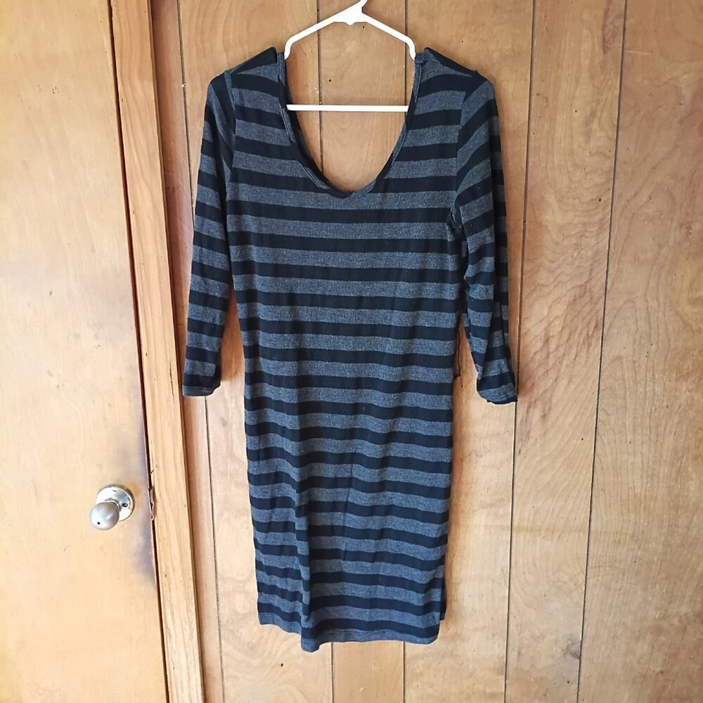 Rue21 XL Gray Black Striped Sweater Dress 3/4 Sleeve Stretch Knit Bodyco